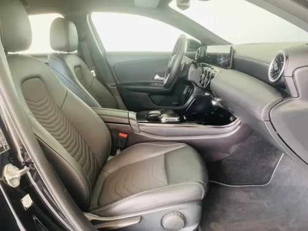 Mercedes-Benz A 250 e Progressive 39