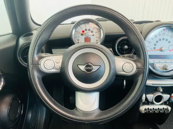 MINI Clubman Cooper D 15