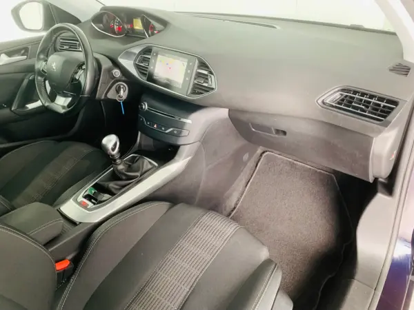 Peugeot 308 SW 1.5 BlueHDi Allure 40