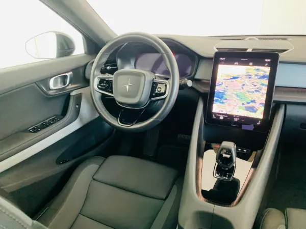 Polestar 2 Long Range 78 kWh AWD 37