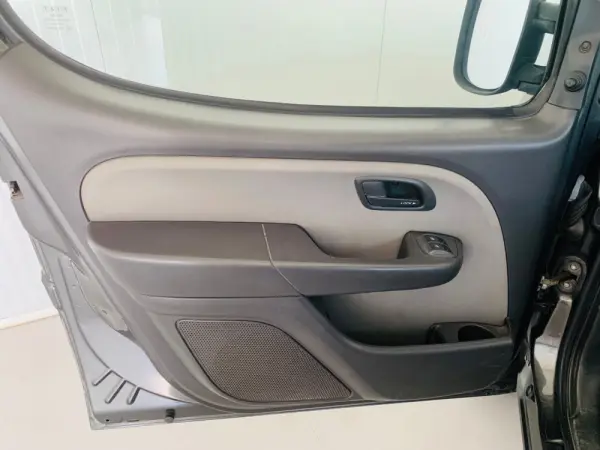 Fiat Doblo Panorama 1.3 M-Jet Family 8