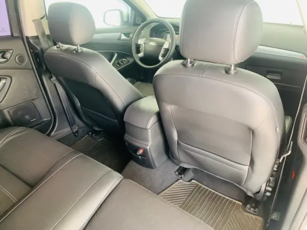 Ford Mondeo SW 1.8 TDCi Titanium 38