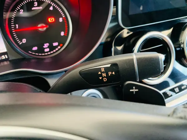 Mercedes-Benz C 200 d Station 7G-TRONIC 17