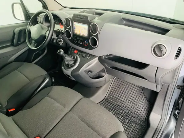 Peugeot Partner 1.6 BlueHDi 29