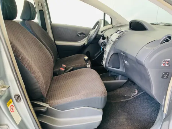 Toyota Yaris 1.4 D-4D 29