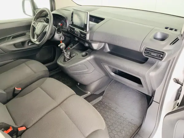 Opel Combo 1.5 CDTi Edition 33