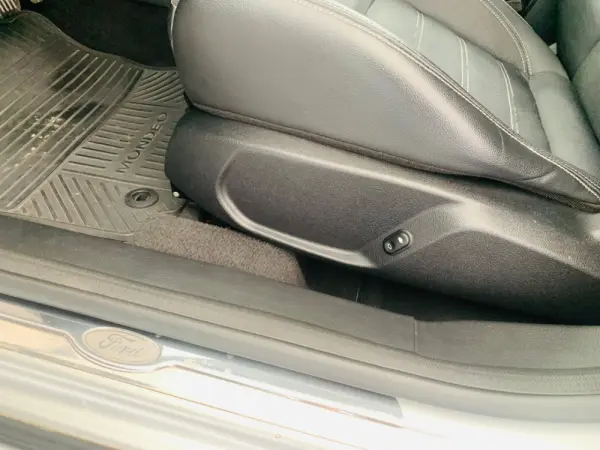 Ford Mondeo SW 1.8 TDCi Titanium 11