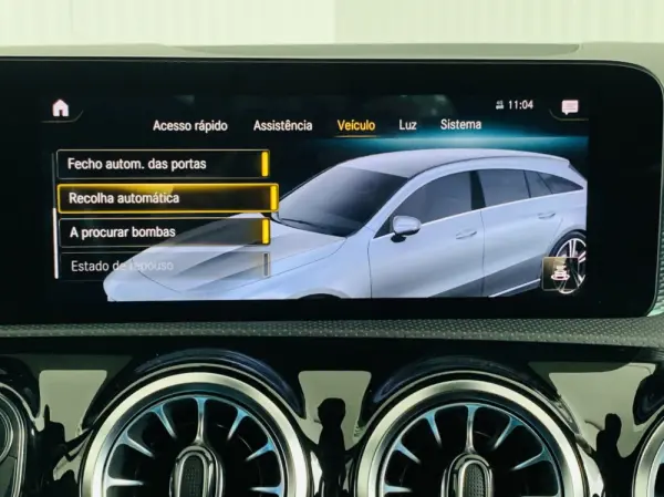 Mercedes-Benz CLA 180 d Progressive 23