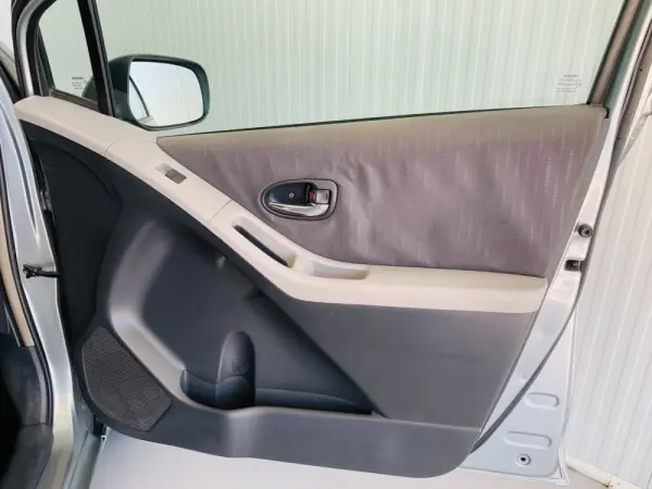 Toyota Yaris 1.4 D-4D 28