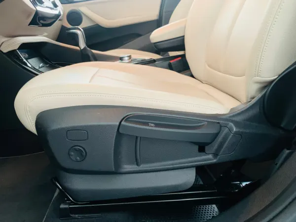 BMW X2 25 e xDrive 10