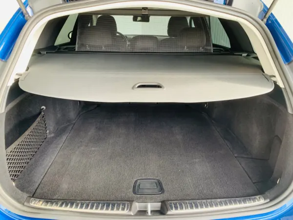 Mercedes-Benz C 200 38