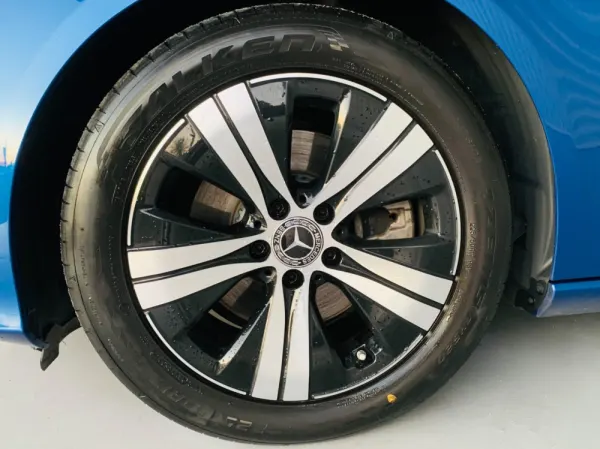 Mercedes-Benz C 200 5