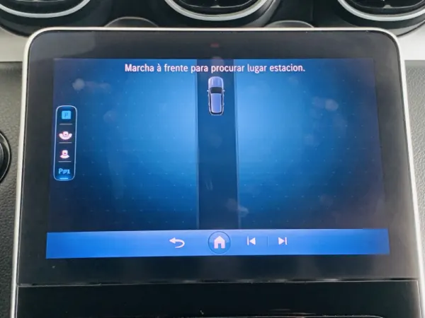 Mercedes-Benz C 200 29