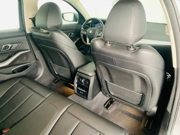 BMW 318 d Touring Auto 50