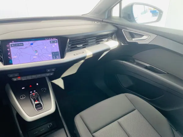 Audi Q4 Sportback e-tron 42