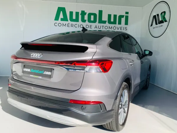 Audi Q4 Sportback e-tron 4