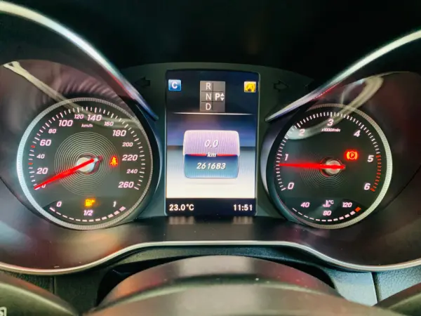 Mercedes-Benz C 200 d Station 7G-TRONIC 18
