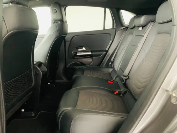 Mercedes-Benz EQA 250 Progressive 36