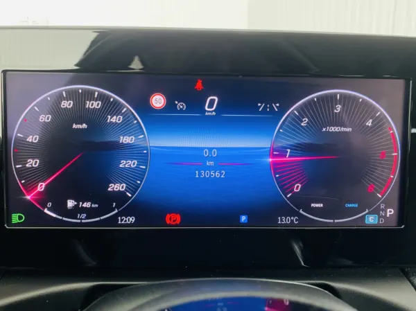 Mercedes-Benz C 200 13