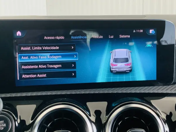 Mercedes-Benz CLA 180 7G-DCT Progressive 23