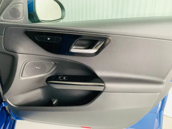 Mercedes-Benz C 200 44