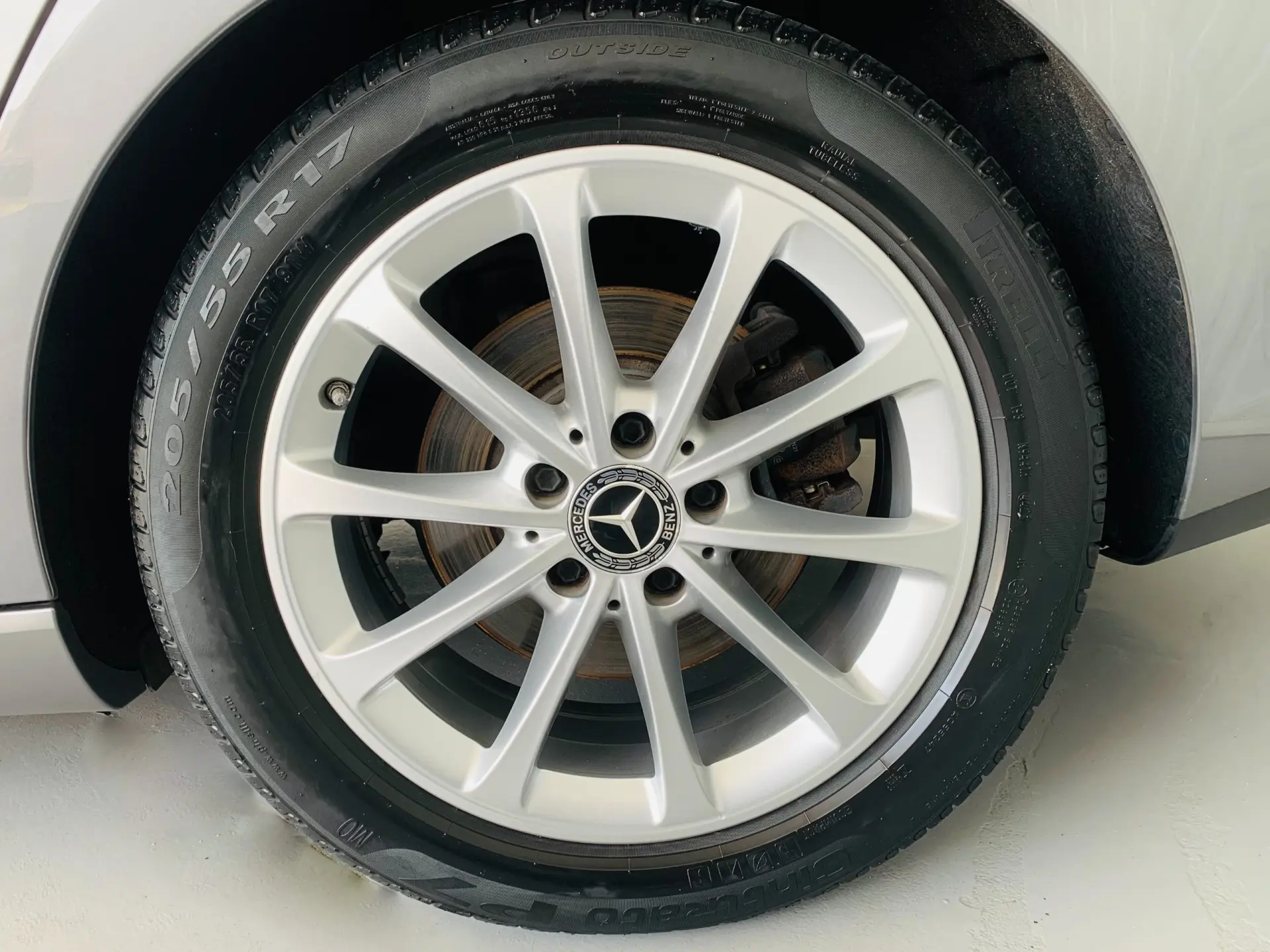 Mercedes-Benz CLA 180 7G-DCT Progressive 5