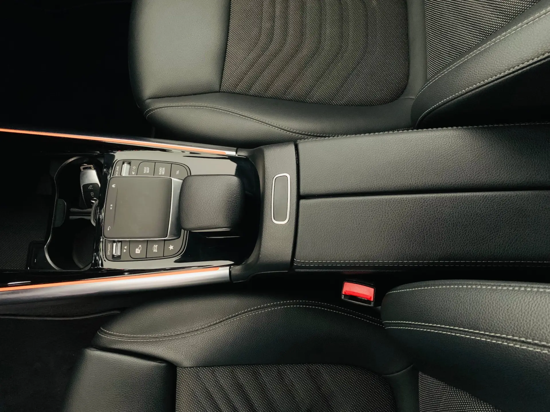 Mercedes-Benz EQA 250 Progressive 34