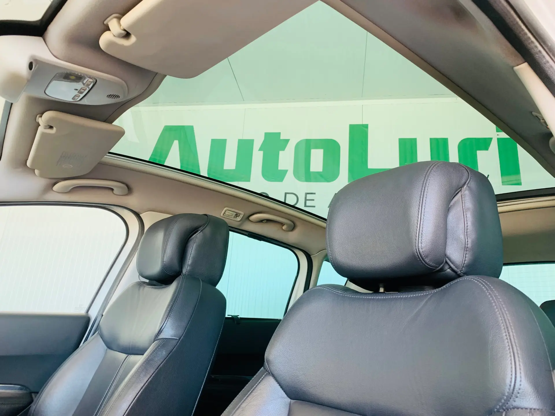 Peugeot 3008 2.0 HDi Allure J18 CVA6 10