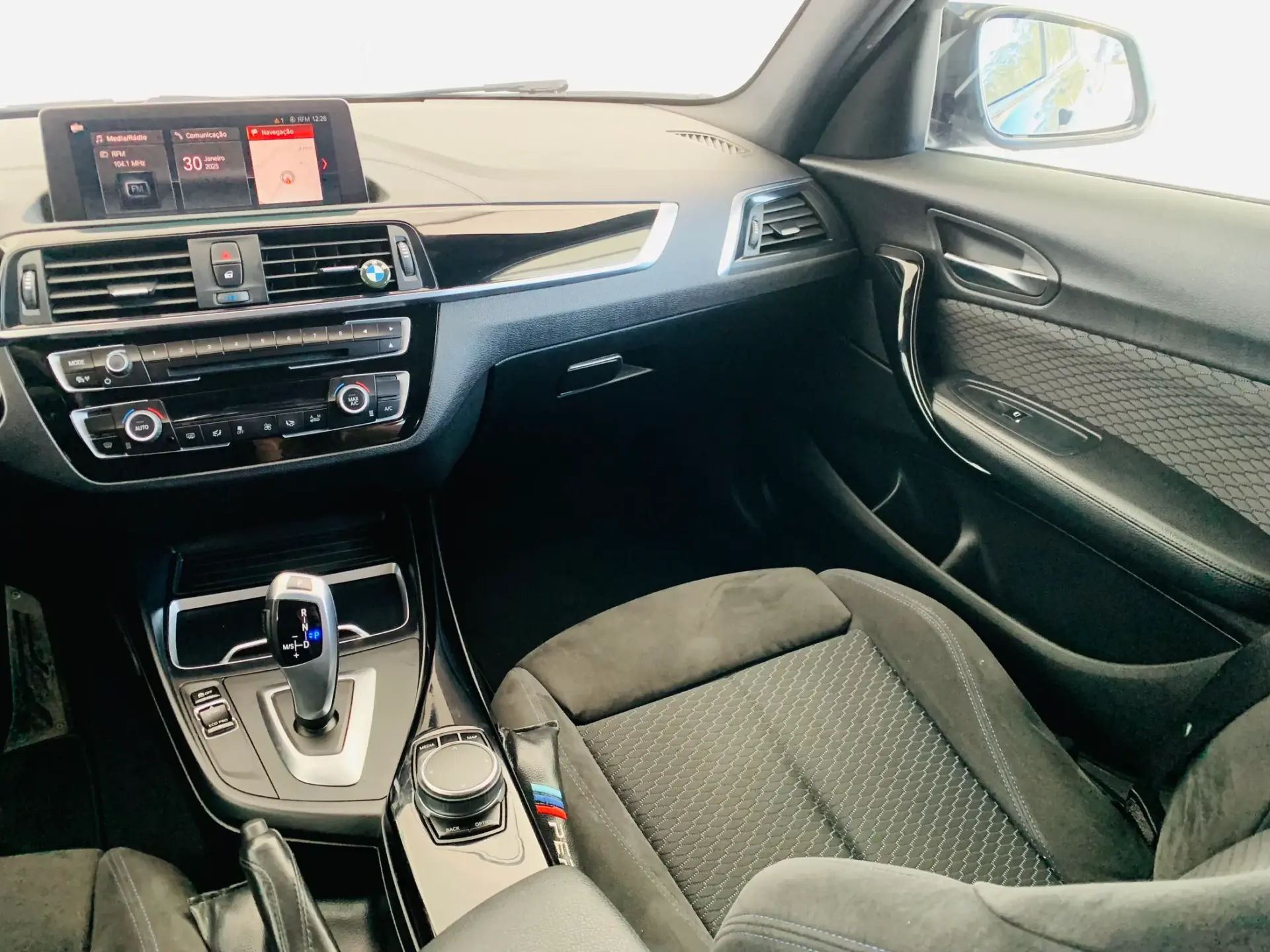 BMW 116 d Pack M Auto 28