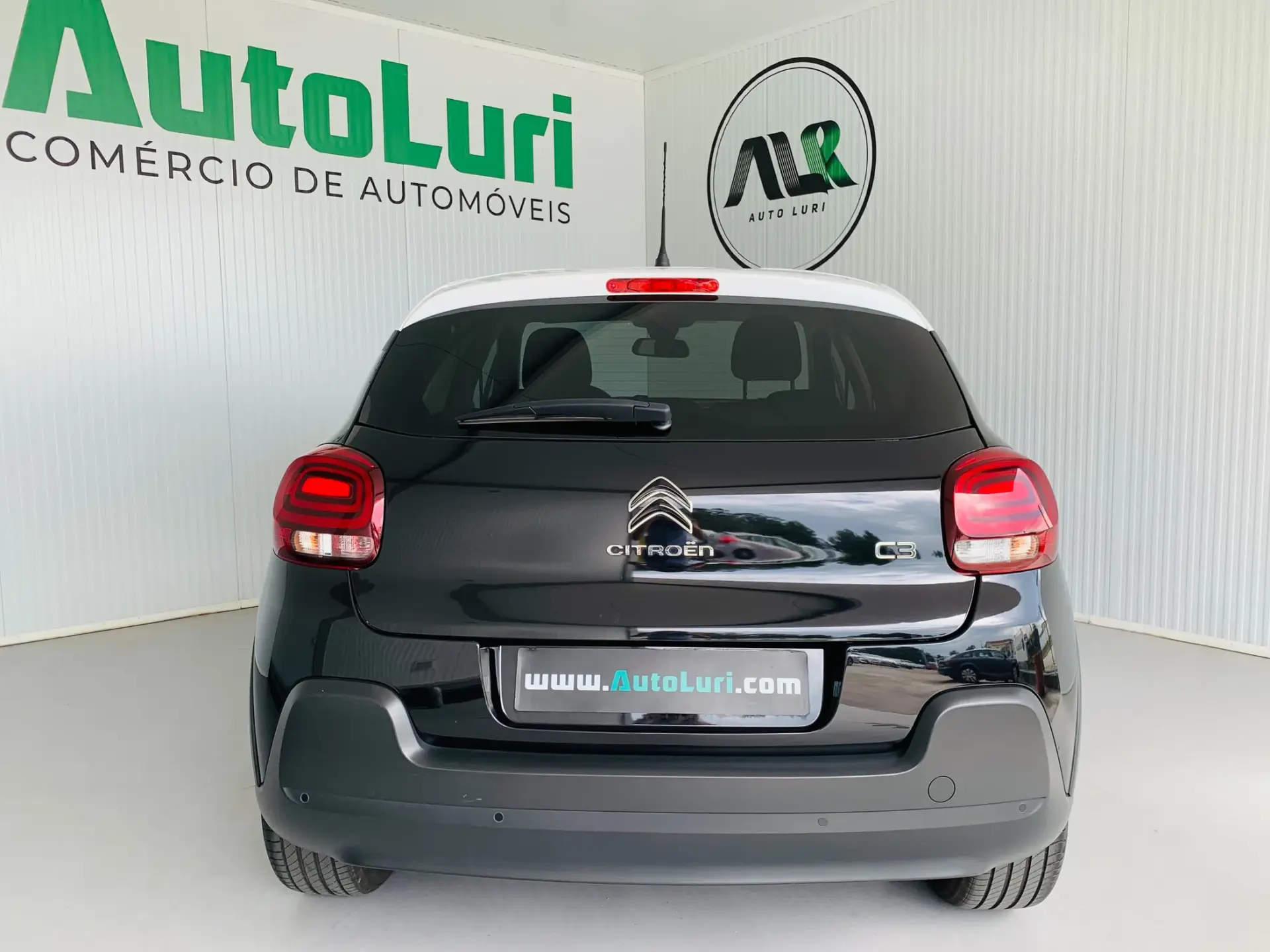 Citroën C3 1.2 PureTech Shine 3