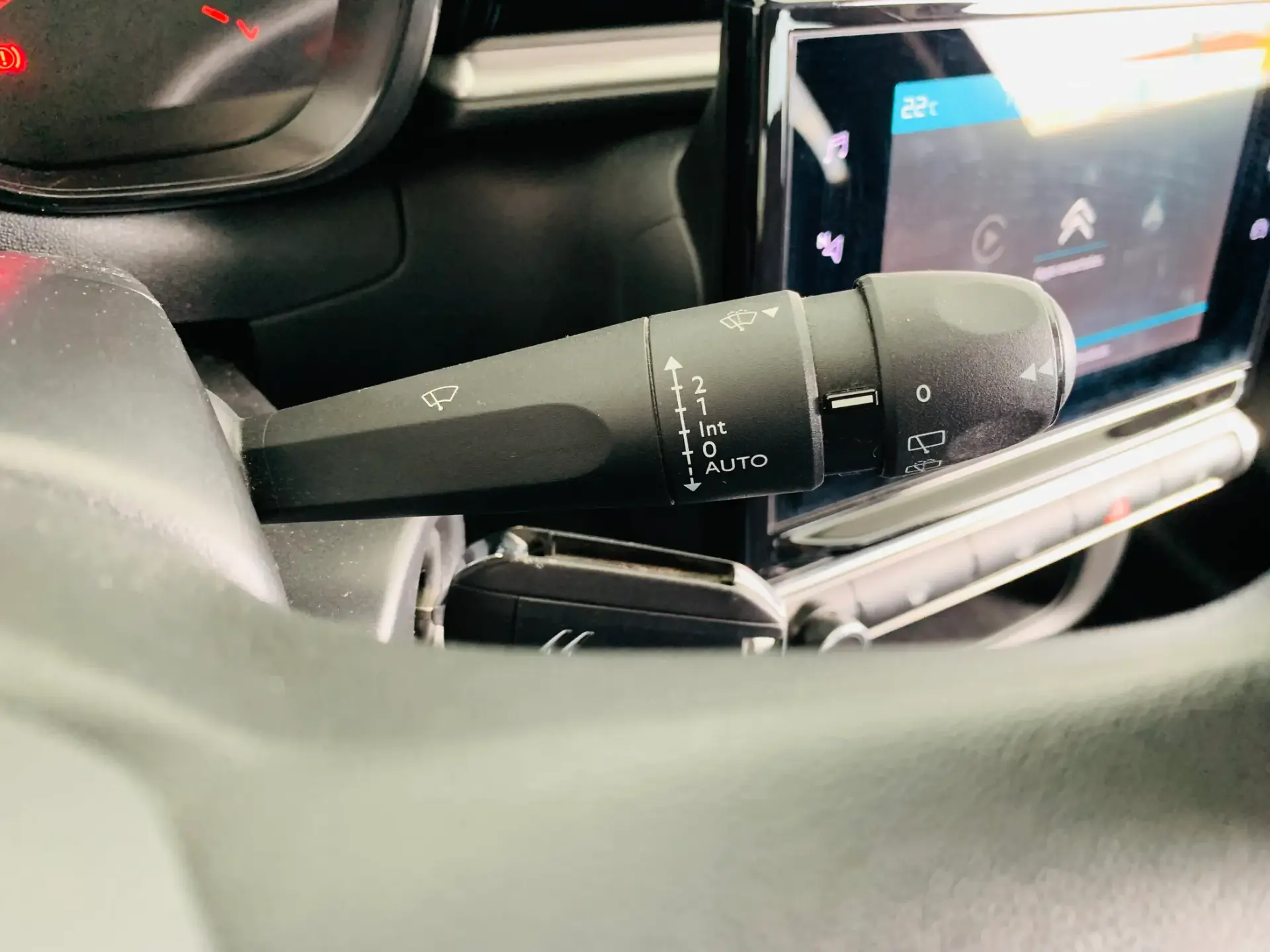 Citroën C3 1.2 PureTech Shine 14