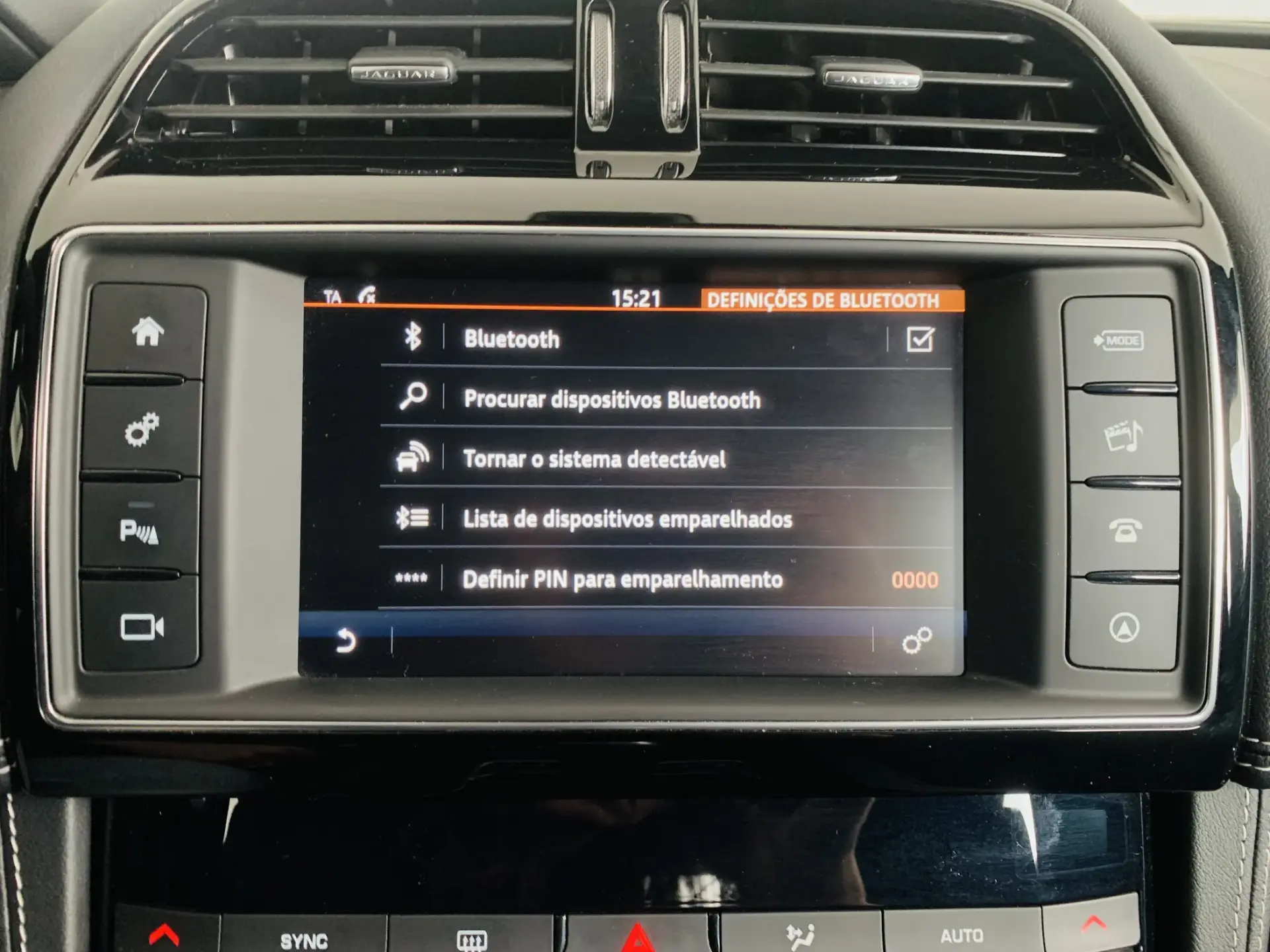 Jaguar F-Pace 2.0 i4D R-Sport AWD 26