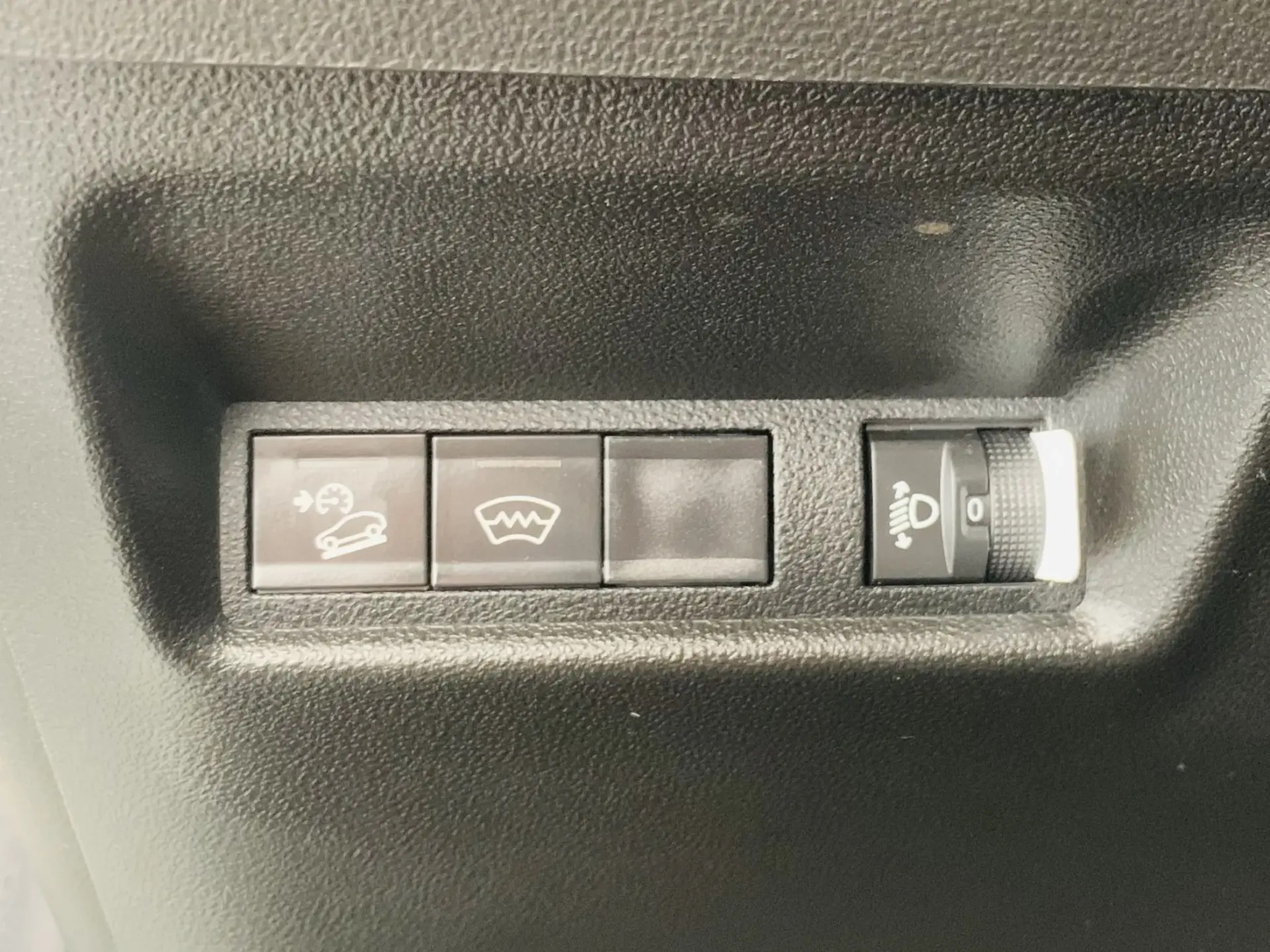 Jeep Avenger 54 kWh Longitude 9