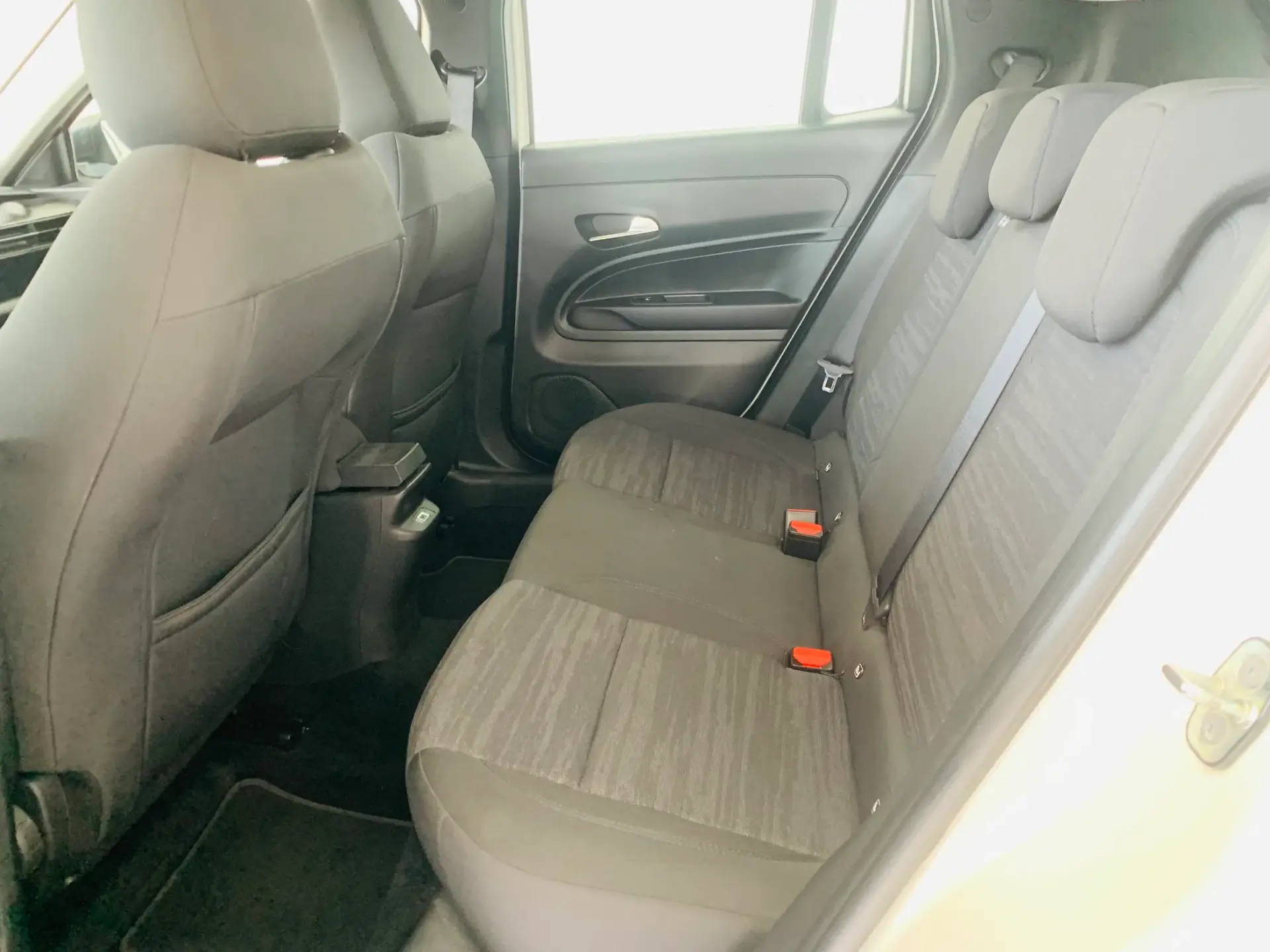 Jeep Avenger 54 kWh Longitude 27