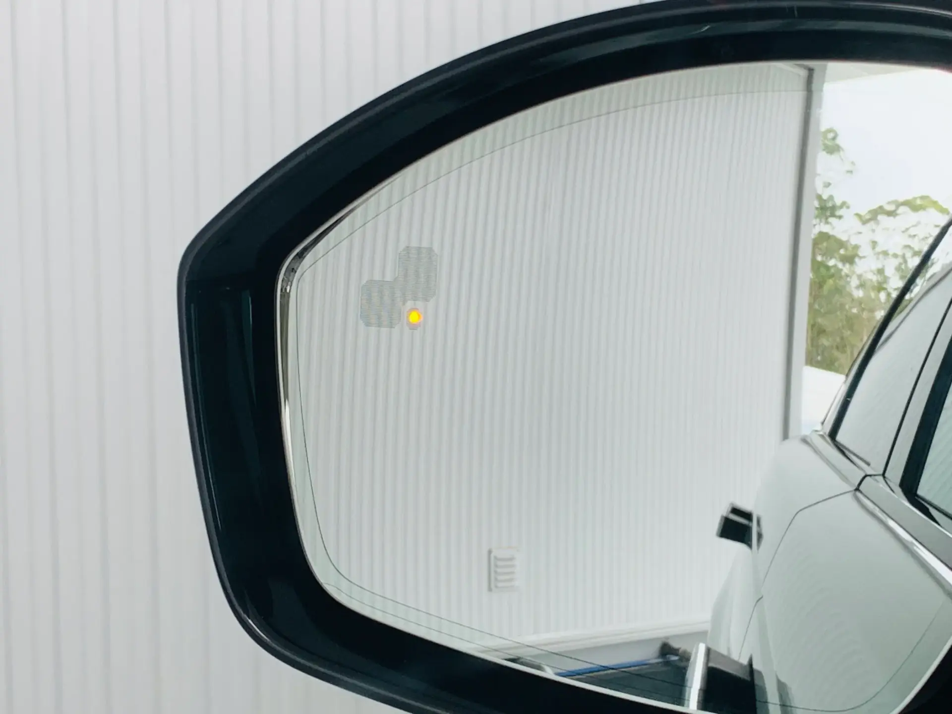 Land Rover Range Rover Velar 2.0 P400e AWD S 8