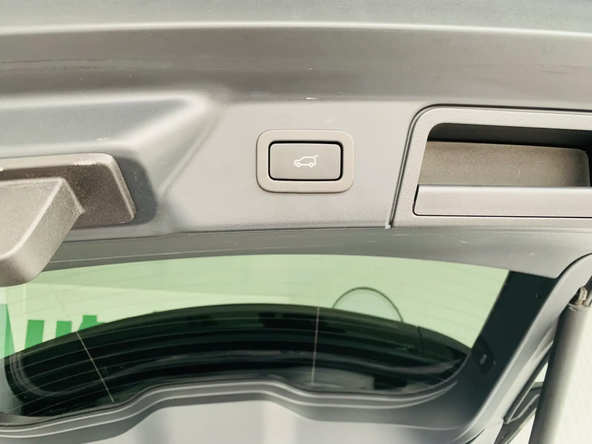 Land Rover Range Rover Velar 2.0 P400e AWD S 40