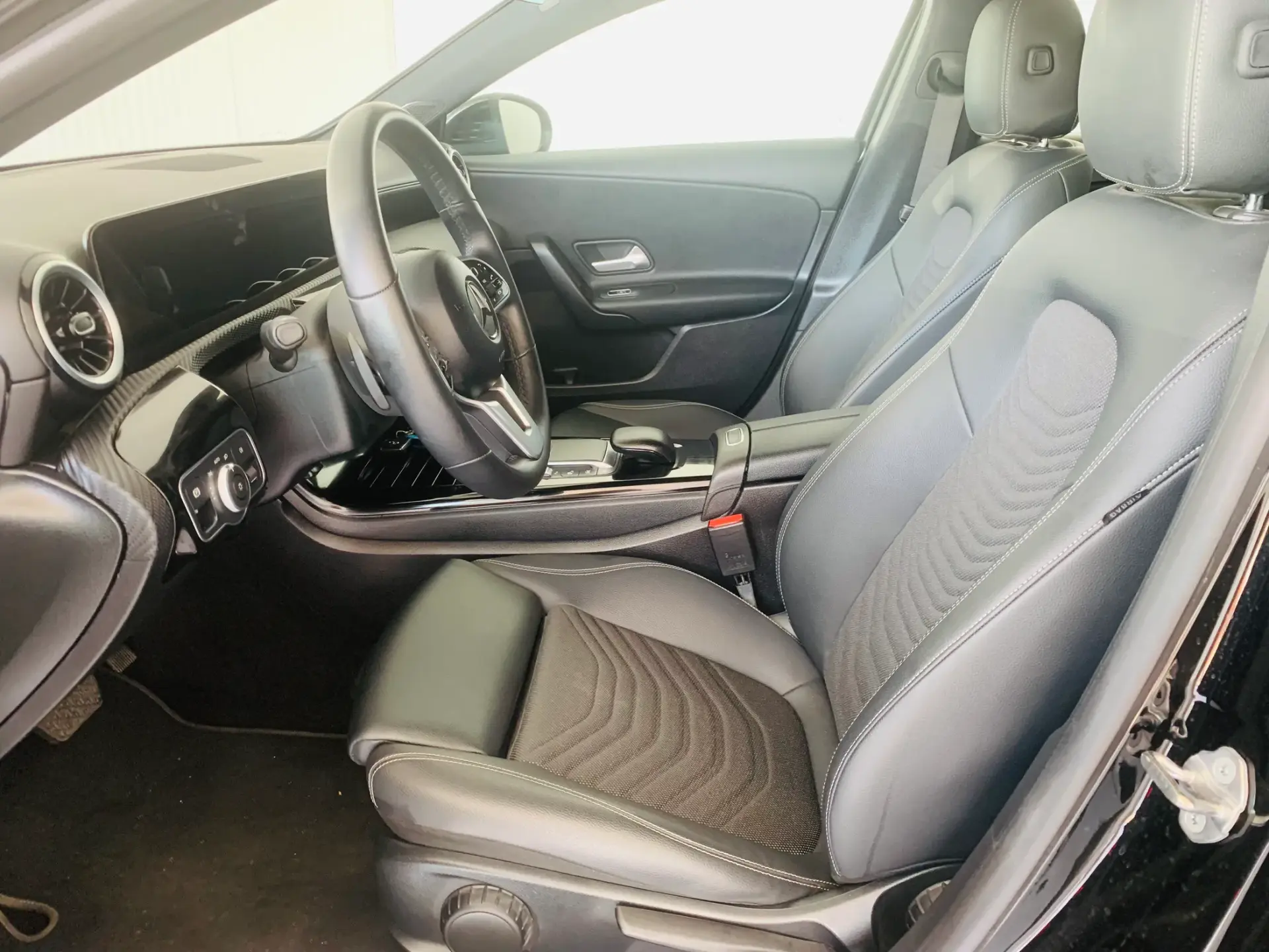 Mercedes-Benz CLA 250 e Progressive 9