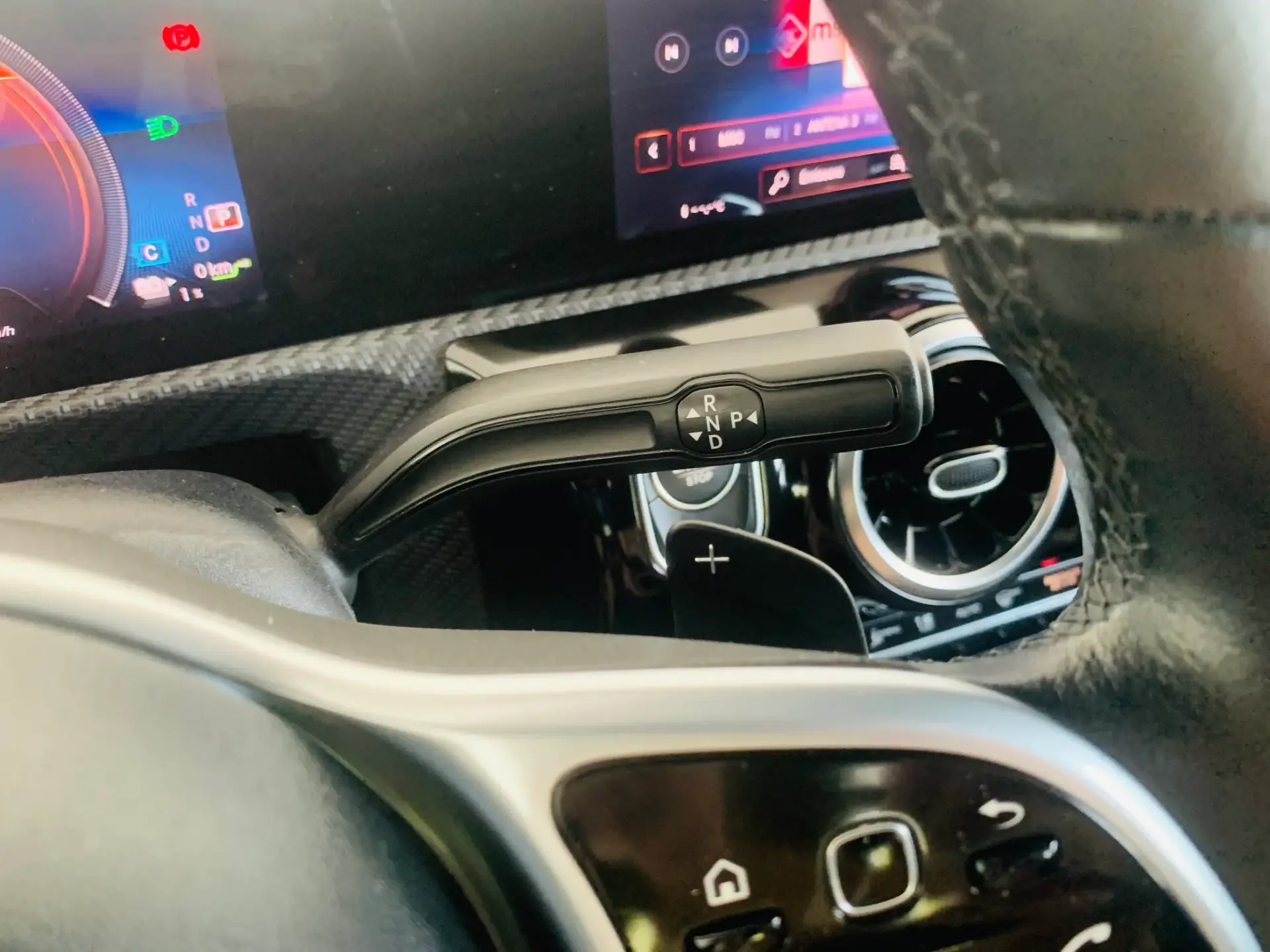 Mercedes-Benz CLA 250 e Progressive 14