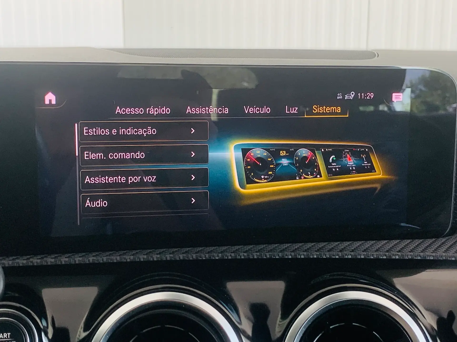 Mercedes-Benz CLA 250 e Progressive 21