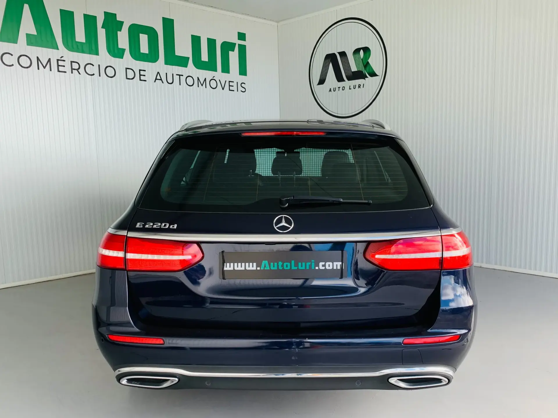 Mercedes-Benz E 220 d Avantgarde 3