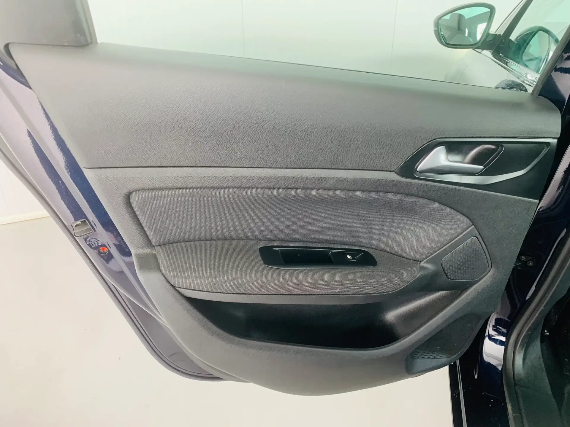 Peugeot 308 SW 1.5 BlueHDi Allure 28