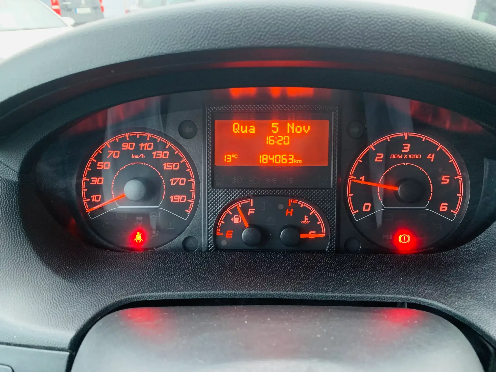 Peugeot Boxer 2.2 BlueHDi 335 L3 CD 15