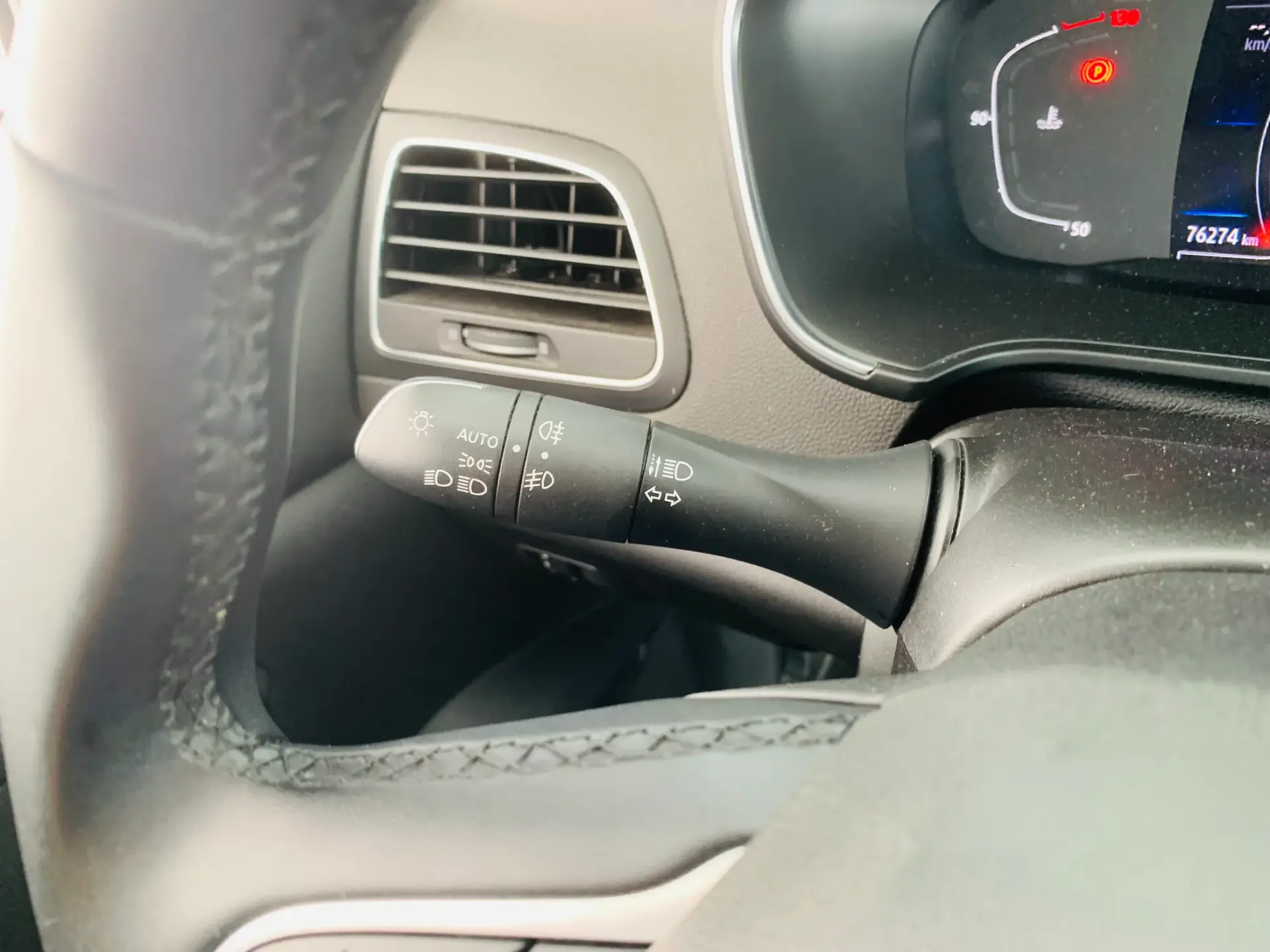 Renault Mégane Sport Tourer 1.5 Blue dCi Techno 12