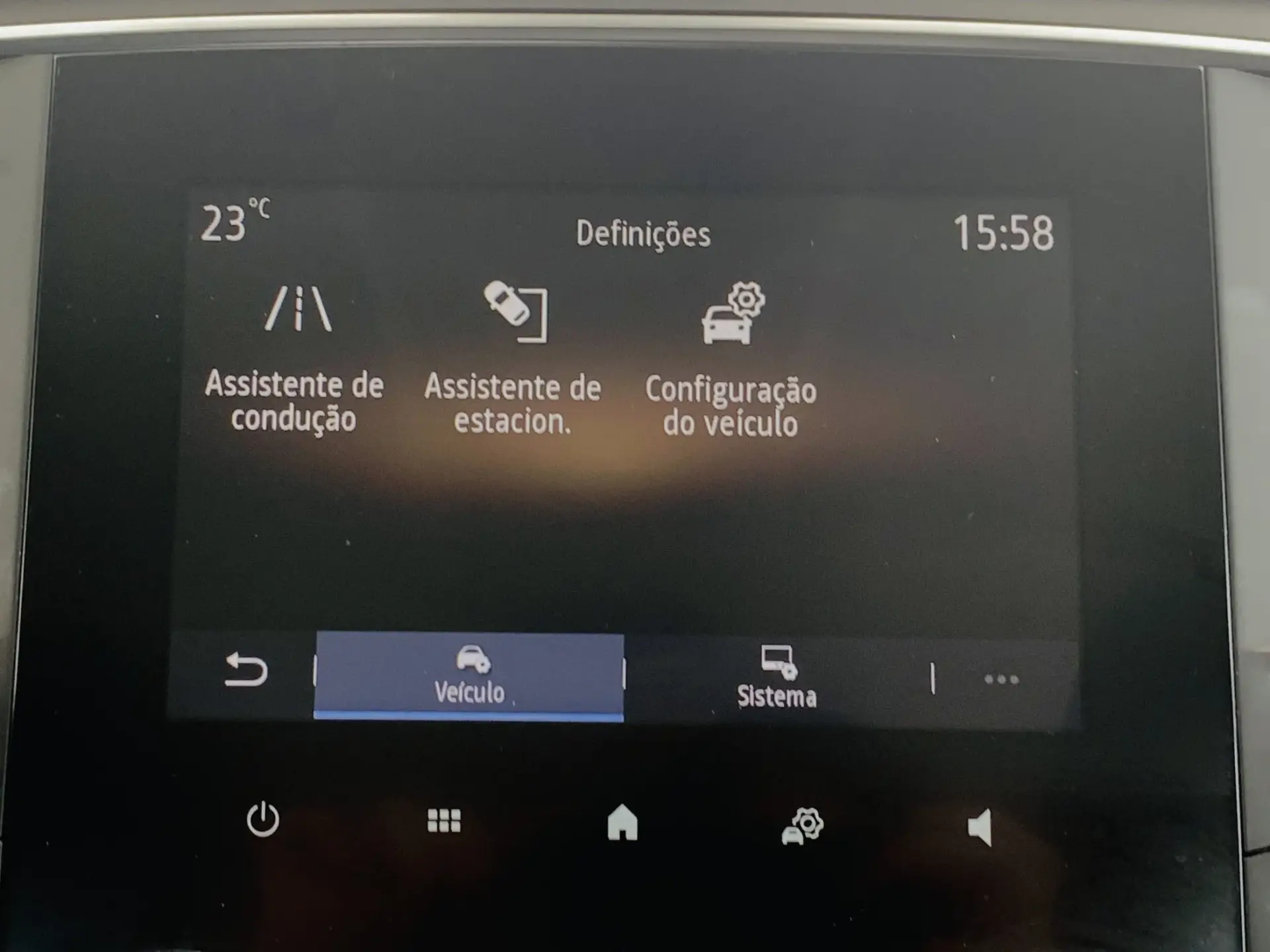 Renault Mégane Sport Tourer 1.5 Blue dCi Techno 19