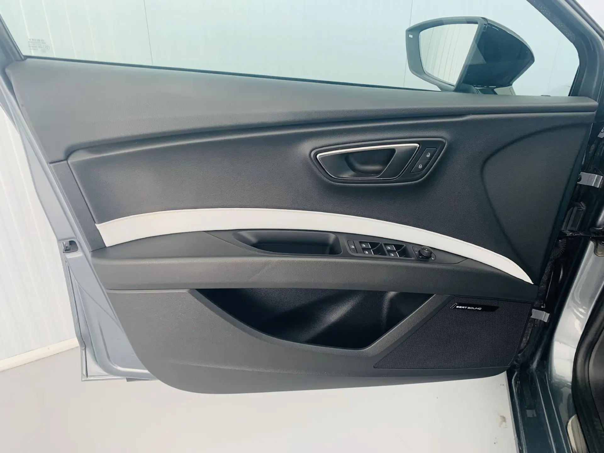 SEAT Leon ST Outro 6