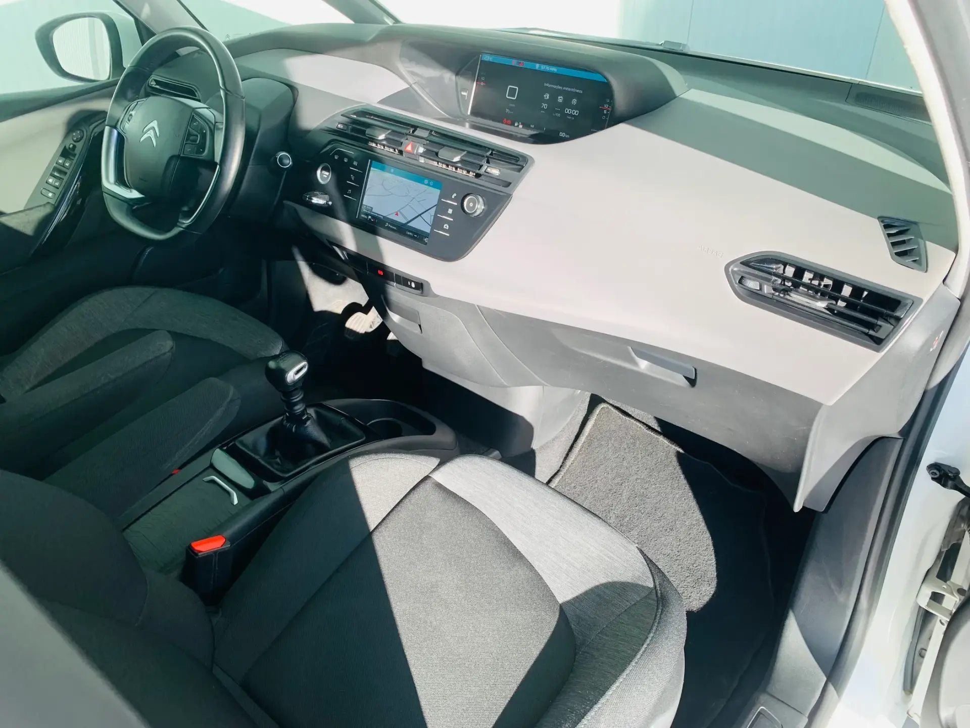 Citroën Grand C4 Spacetourer 1.5 BlueHDi Feel 39