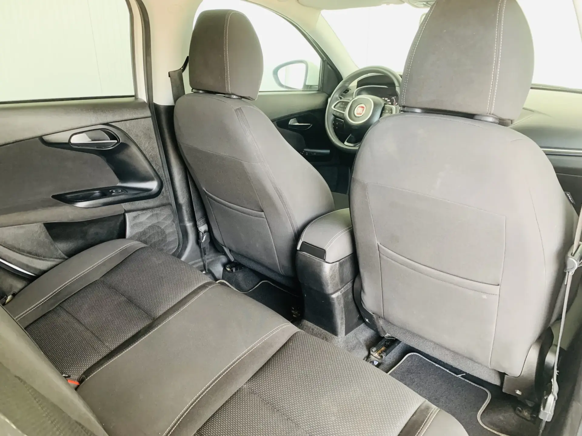 Fiat Tipo Station Wagon 1.3 M-Jet Lounge J17 35