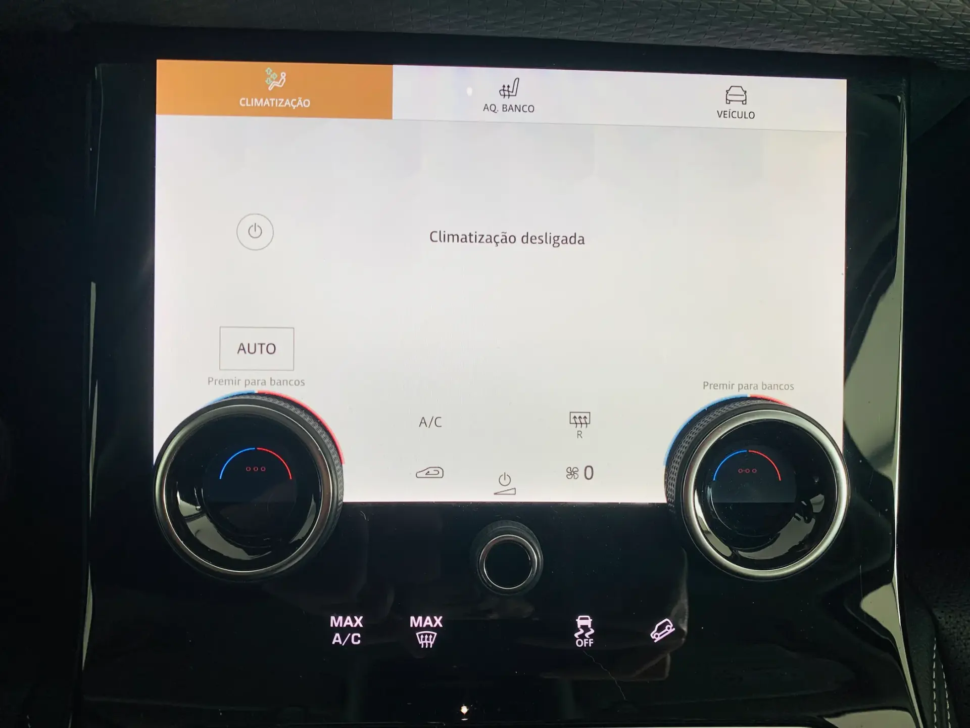 Land Rover Range Rover Velar 2.0 P400e AWD S 29