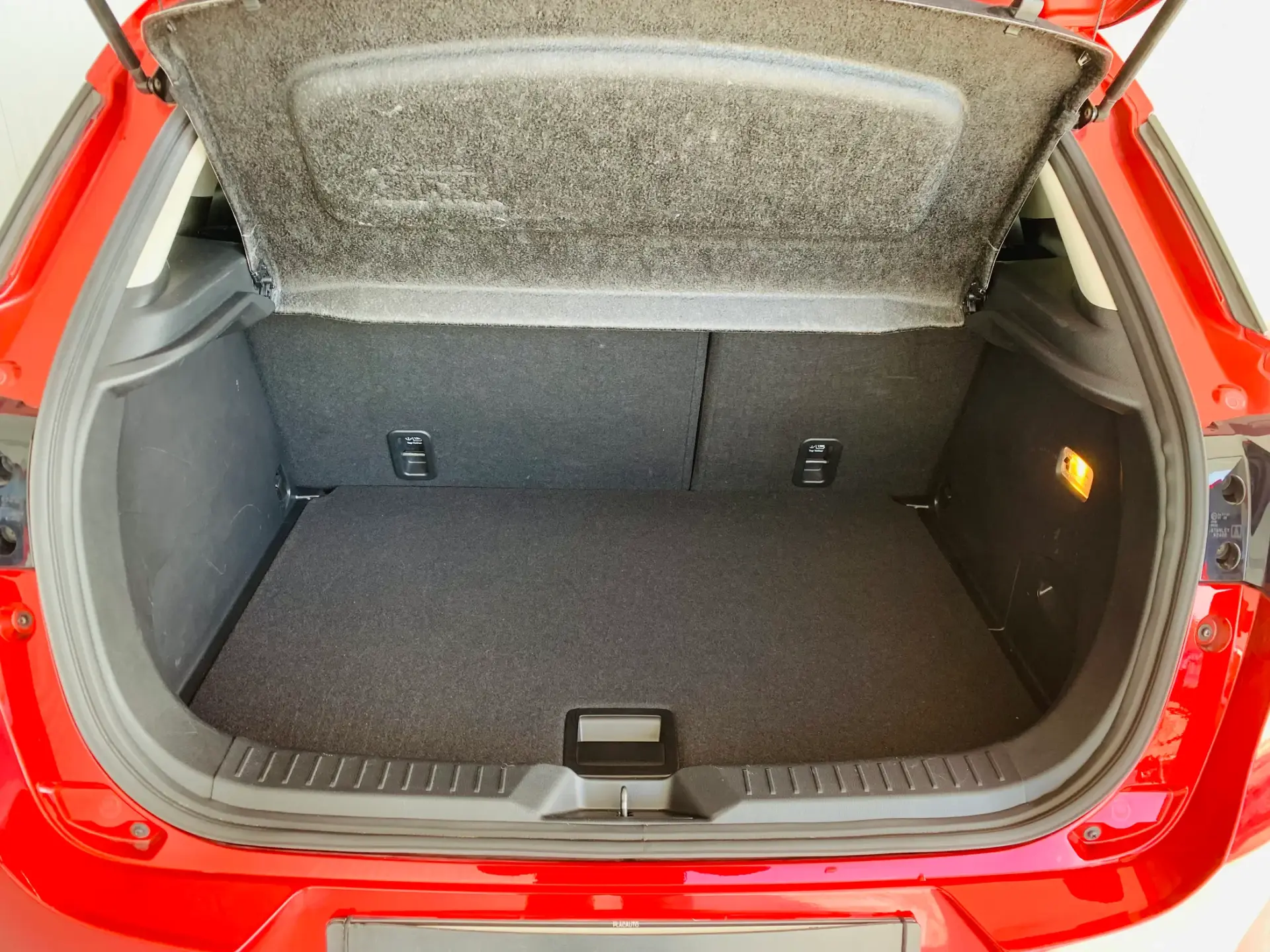 Mazda CX-3 1.5 Sky.Excellence Navi 32