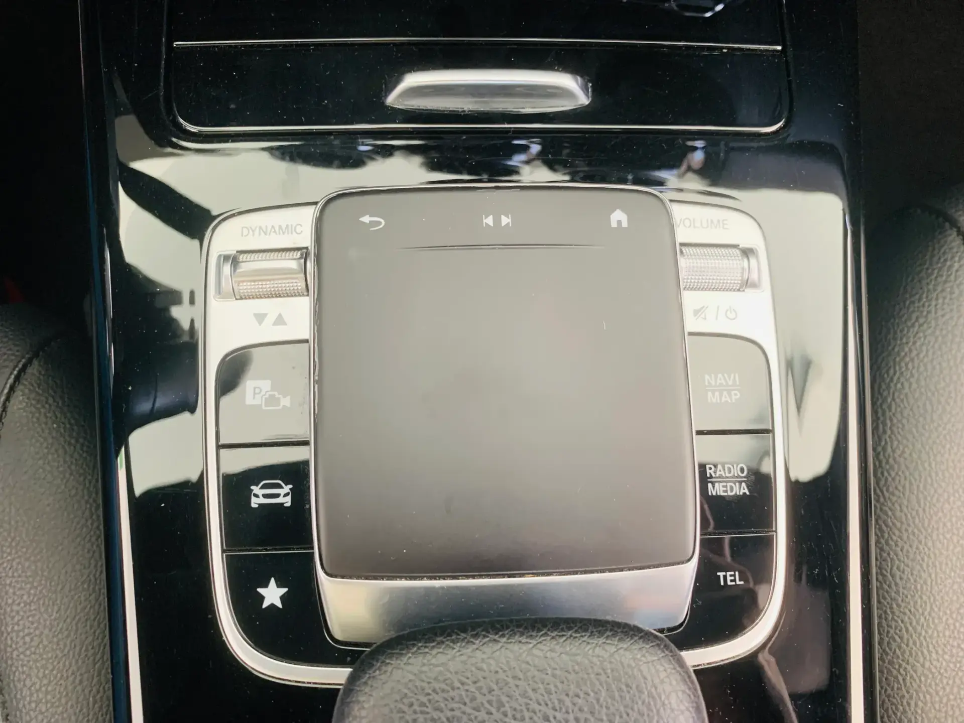 Mercedes-Benz CLA 180 d 7G-DCT Edition 1 30